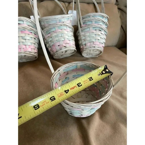 13 Vintage NEW Pastel Small Easter Baskets - Picture 9 of 10